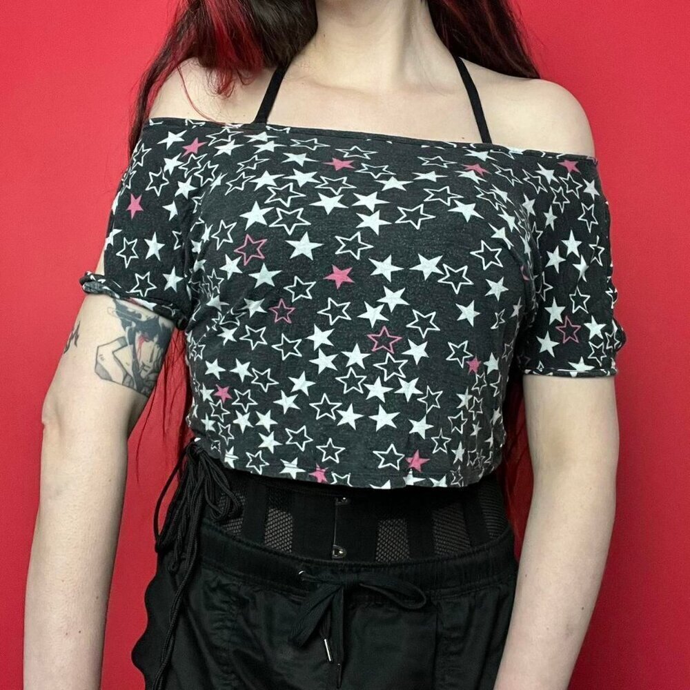 Y2K open shoulder star crop top 🩶🩷​​​​​​